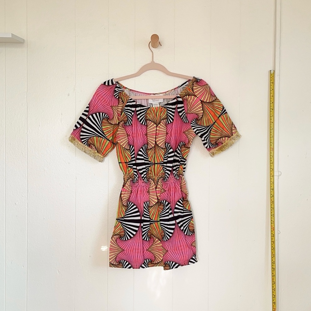 Kristina Mak Printed 60s Vibrant Pink Starburst Mini Dress - Picture 2 of 8